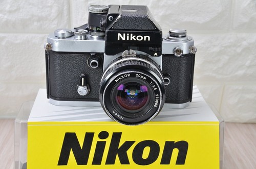 Appareil photo reflex - , mm